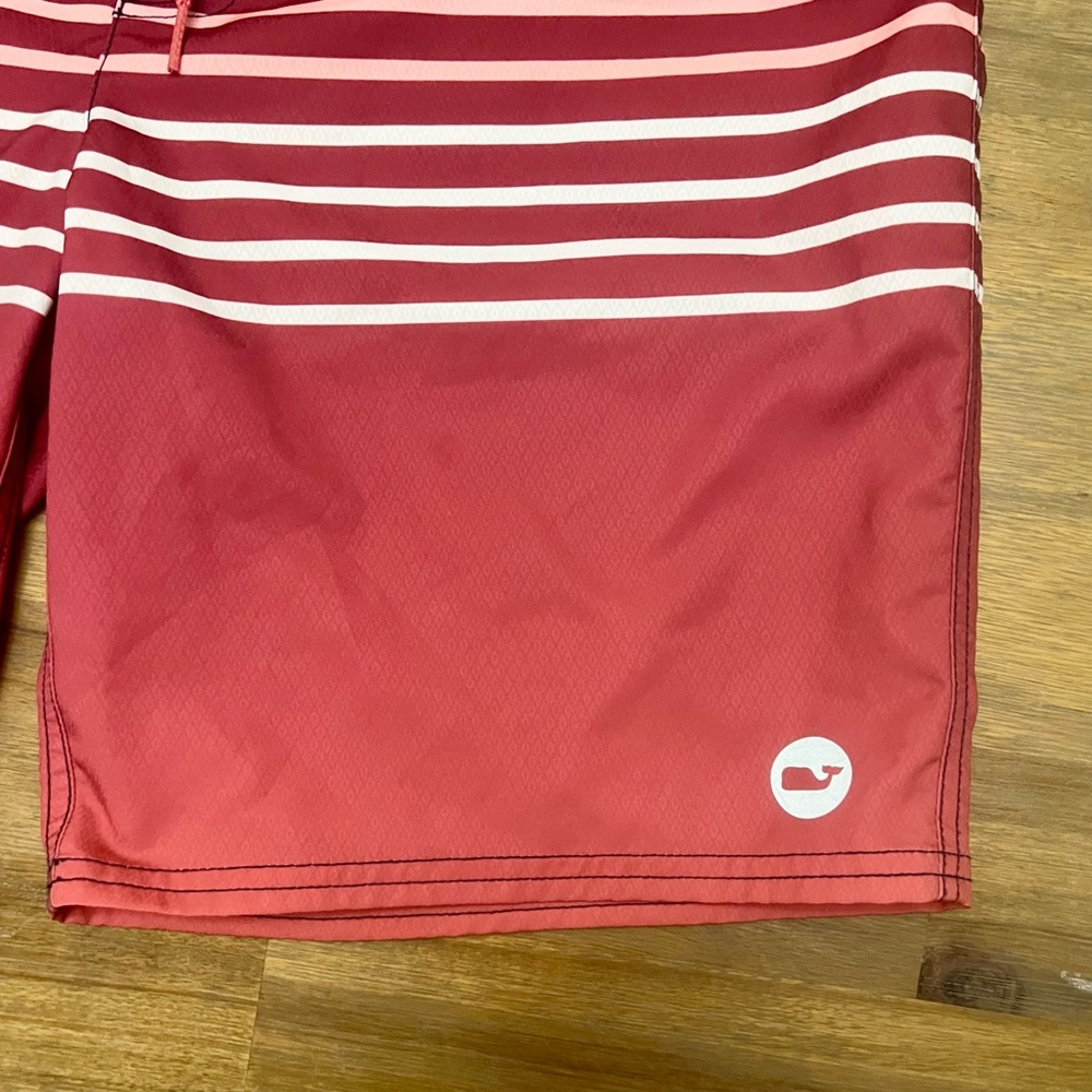 Vineyard Vines Men’s Surflodge Windward Board Shorts Striped Size 34 Side Zipper - Picture 3 of 9